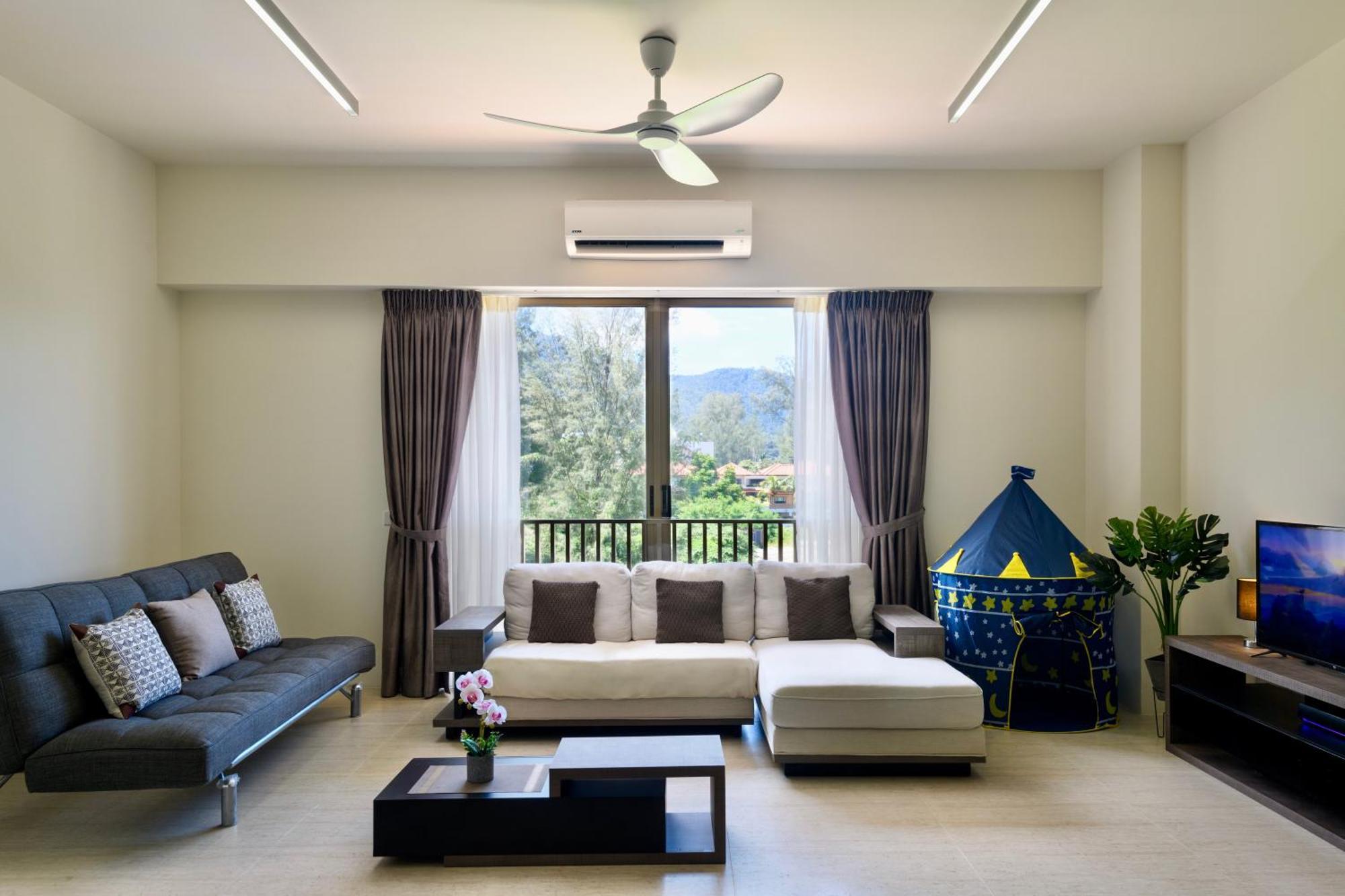 By The Sea Beach Front Apartment บาตูเฟอริงกี ภายนอก รูปภาพ